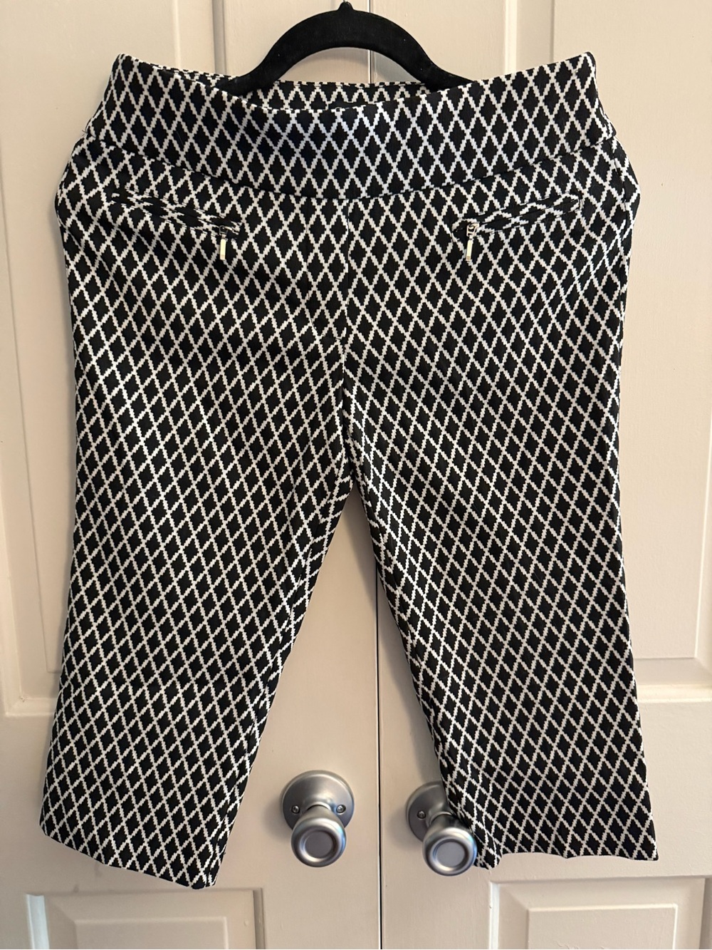 Soho Apparel Black and White Diamond Pattern Cropped Pants